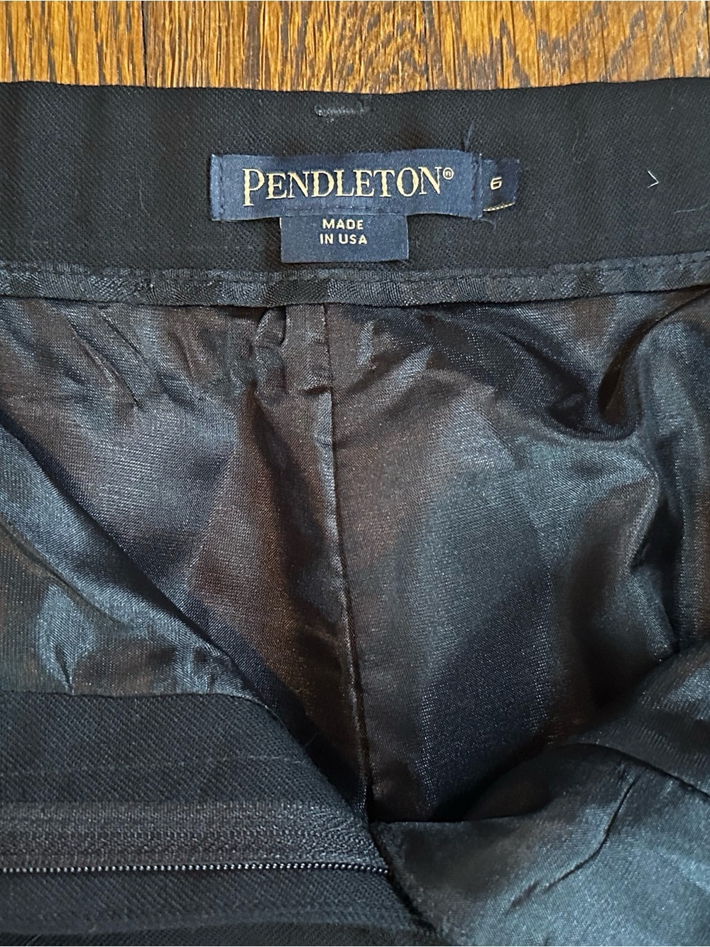 Vintage Pendleton 100% Virgin Wool Dress Pants - Made in USA - Women's Size 6